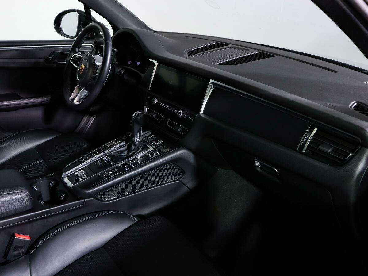 Купить Porsche Macan с пробегом. Фото: #6