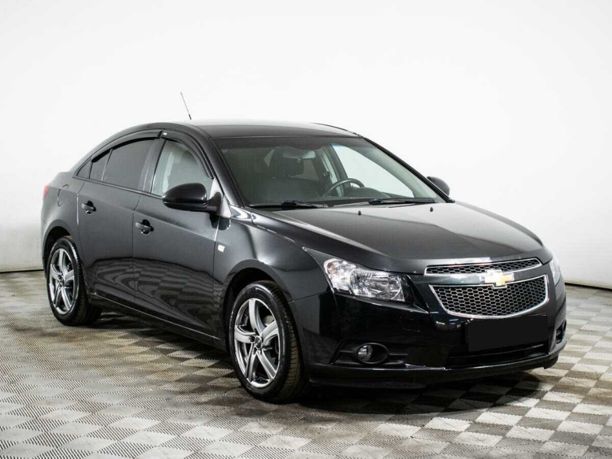 Купить Chevrolet Cruze с пробегом. Фото: #2