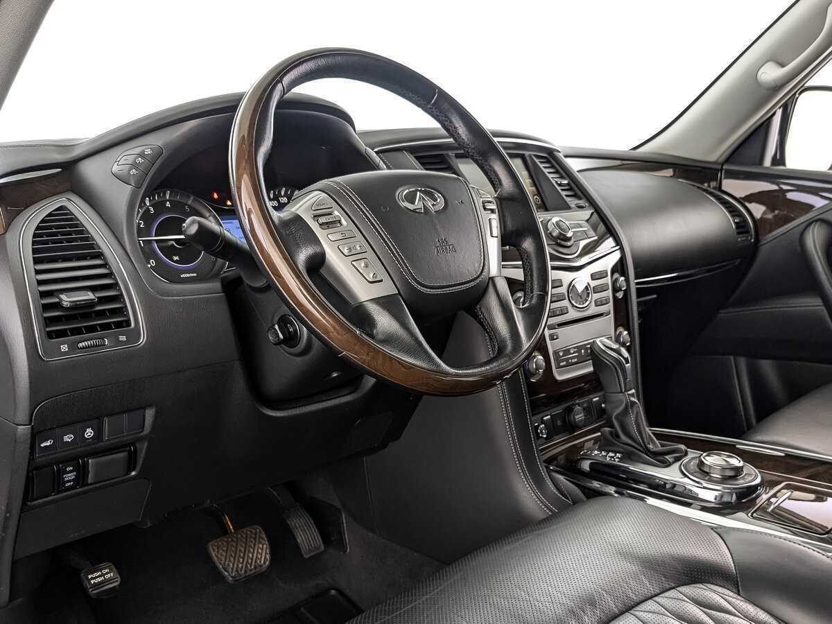 Купить Infiniti QX80 с пробегом. Фото: #12