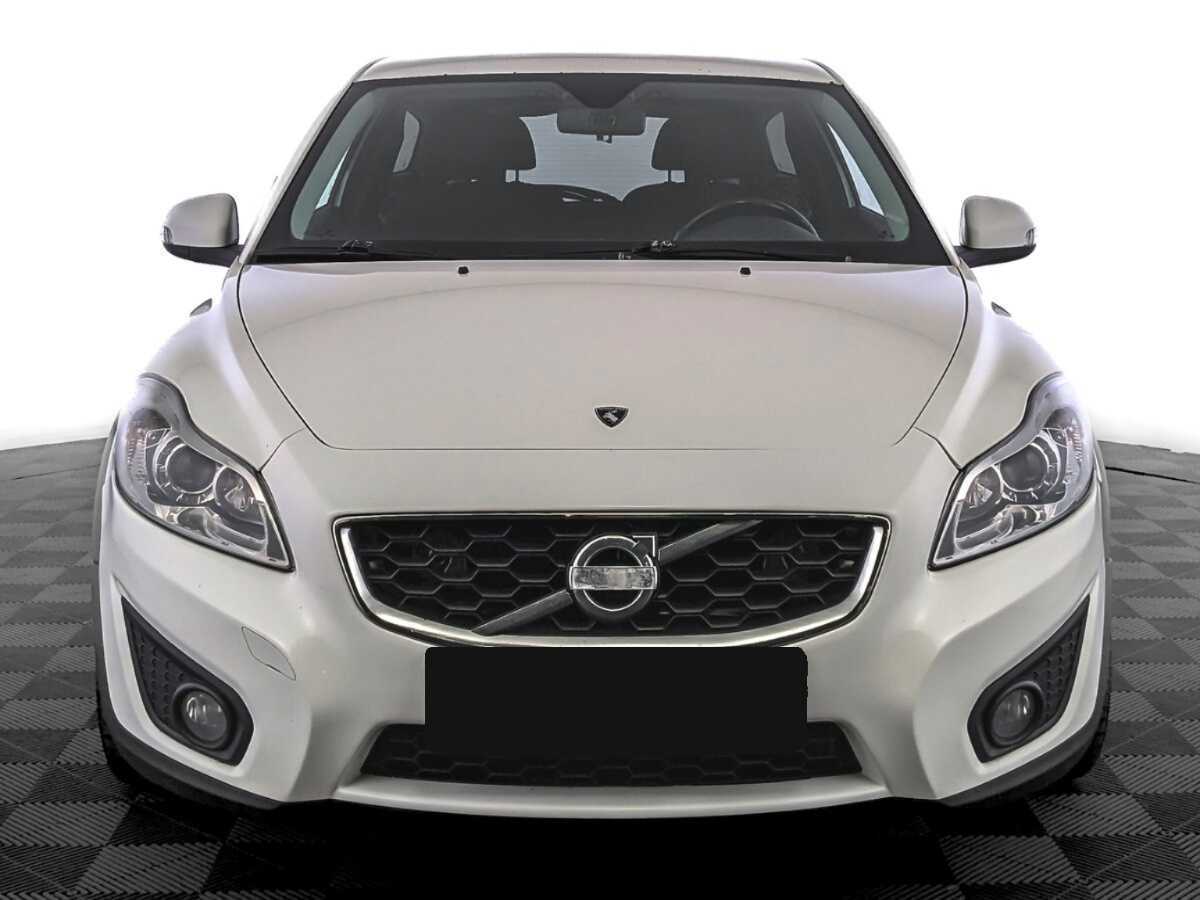 Купить Volvo C30 с пробегом. Фото: #1