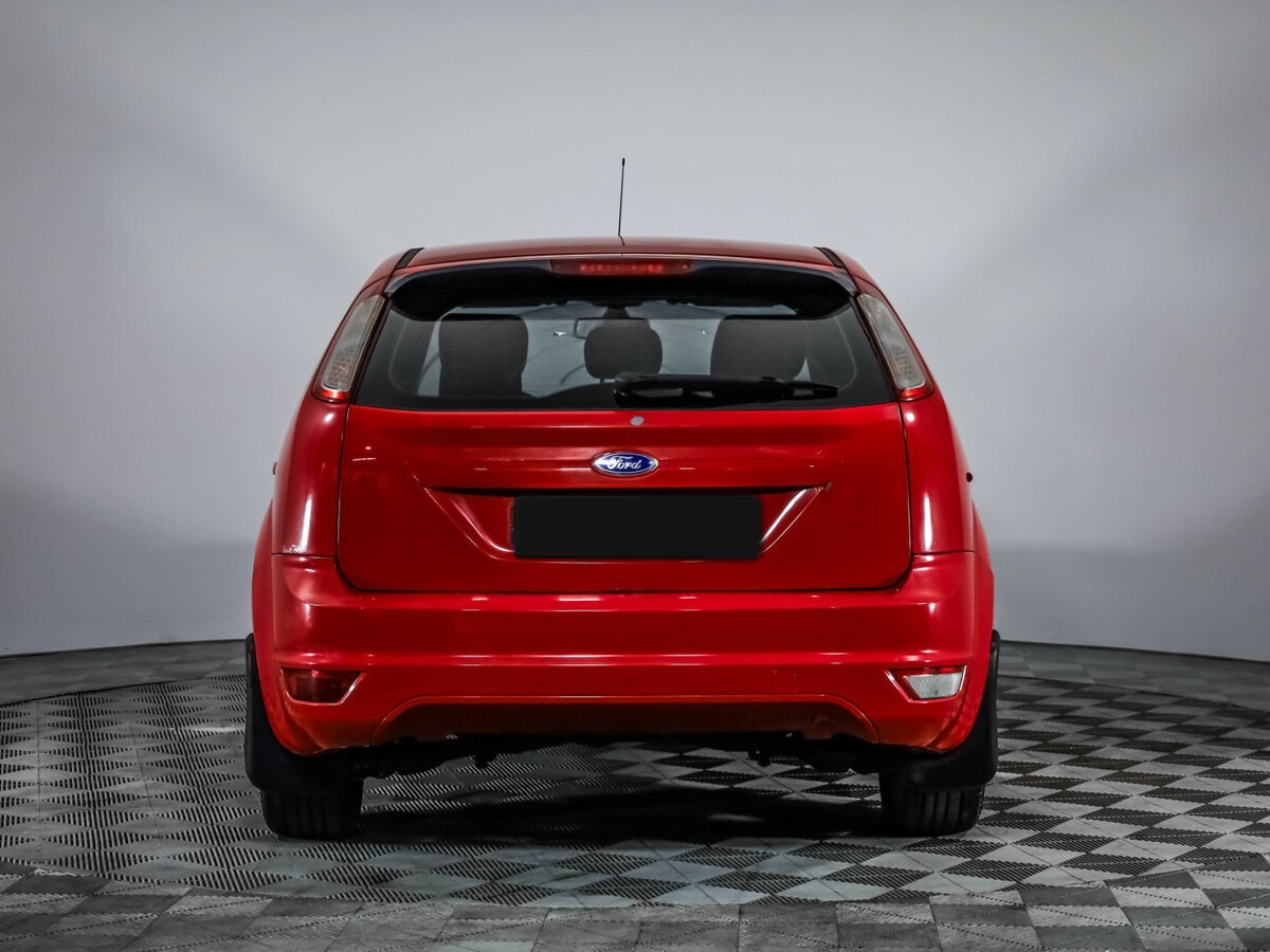 Купить Ford Focus с пробегом. Фото: #1