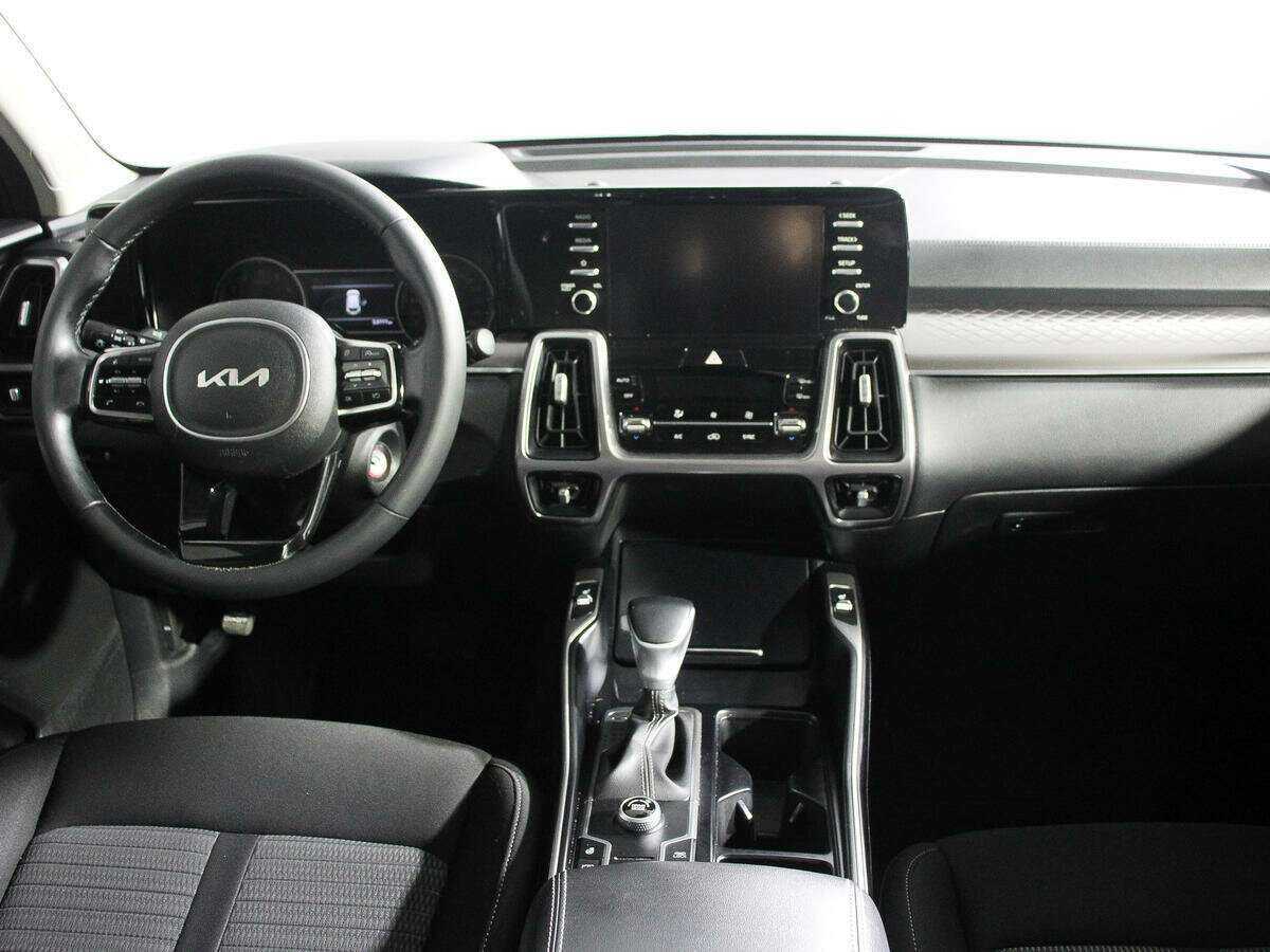Купить Kia Sorento с пробегом. Фото: #7