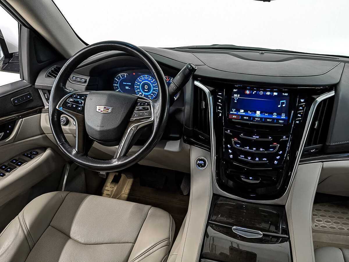 Купить Cadillac Escalade с пробегом. Фото: #27