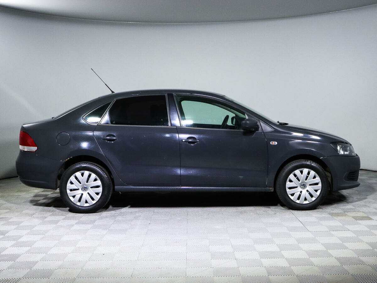 Купить Volkswagen Polo с пробегом. Фото: #3