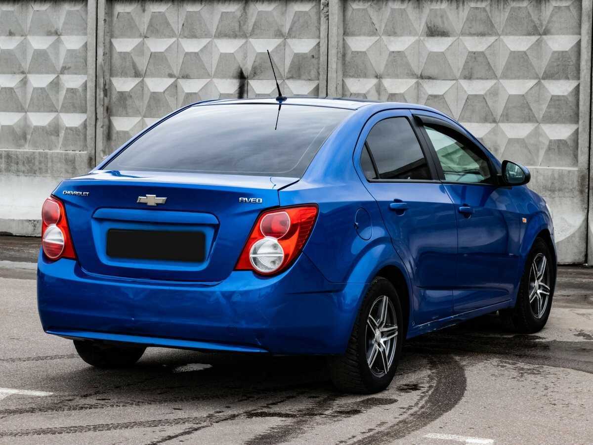 Купить Chevrolet Aveo с пробегом. Фото: #3