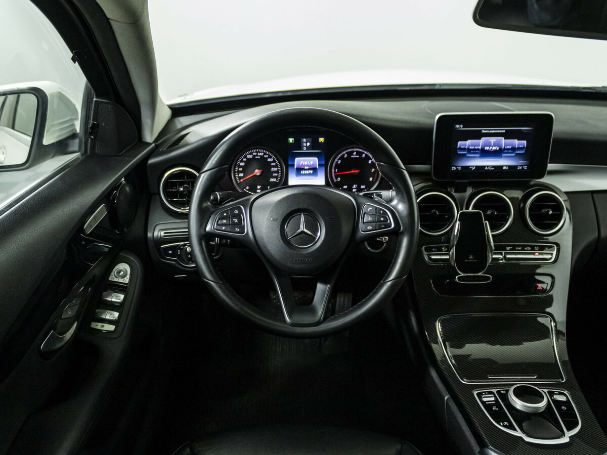 Купить Mercedes-Benz C-Класс с пробегом. Фото: #9