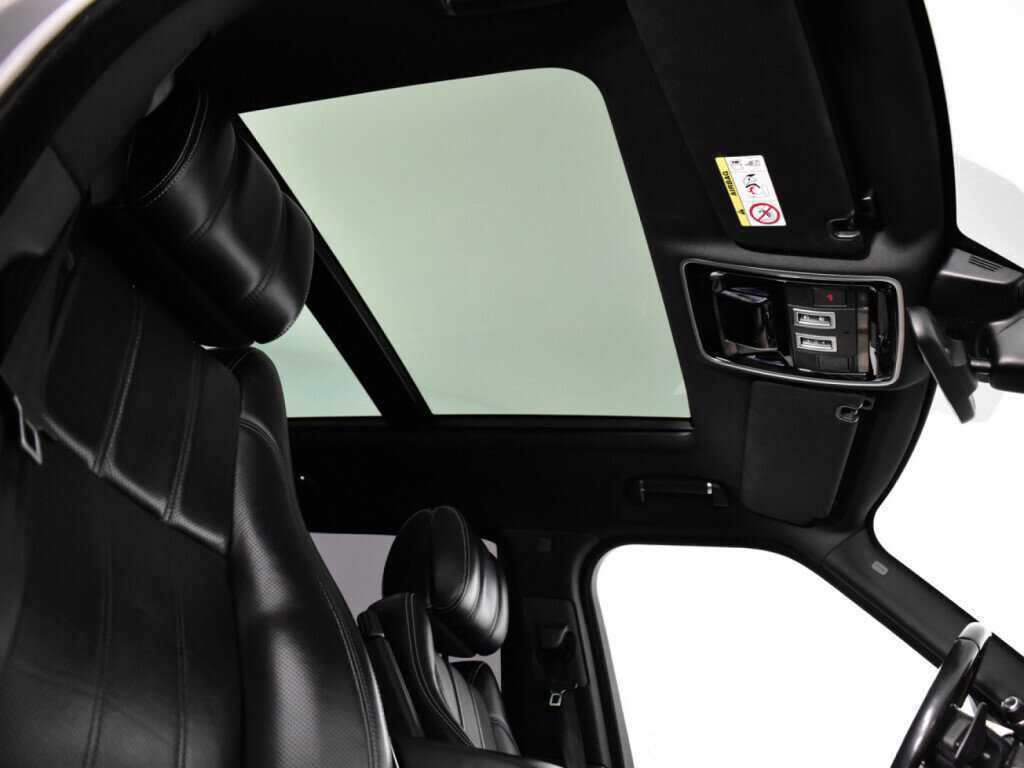 Купить Land Rover Range Rover с пробегом. Фото: #12