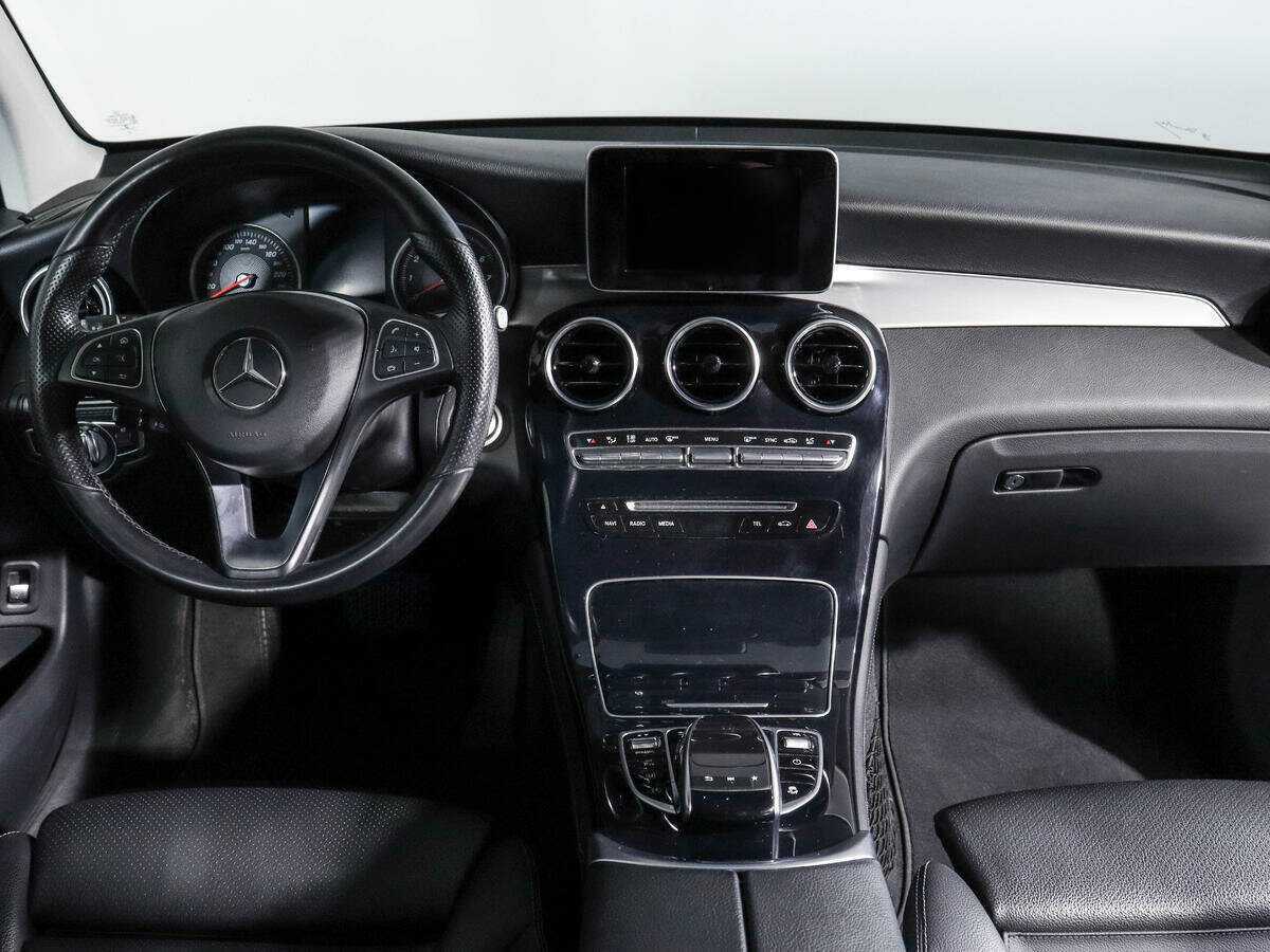 Купить Mercedes-Benz GLC Coupe с пробегом. Фото: #10