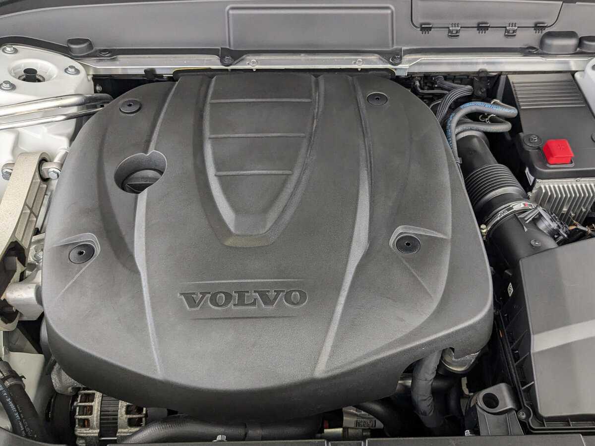 Купить Volvo XC60 с пробегом. Фото: #8