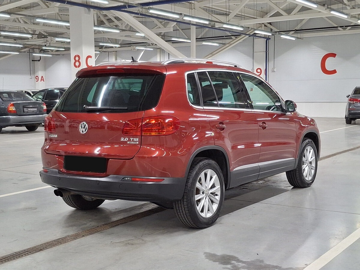 Купить Volkswagen Tiguan с пробегом. Фото: #4