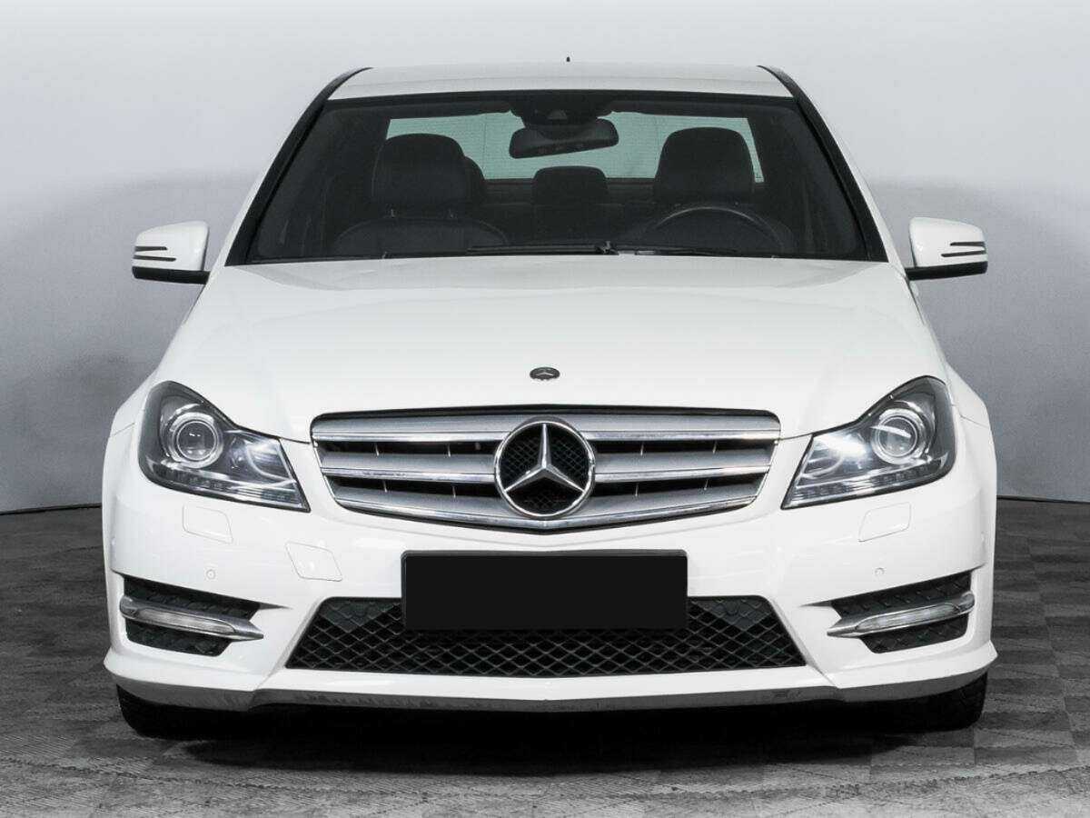 Купить Mercedes-Benz C-Класс с пробегом. Фото: #1