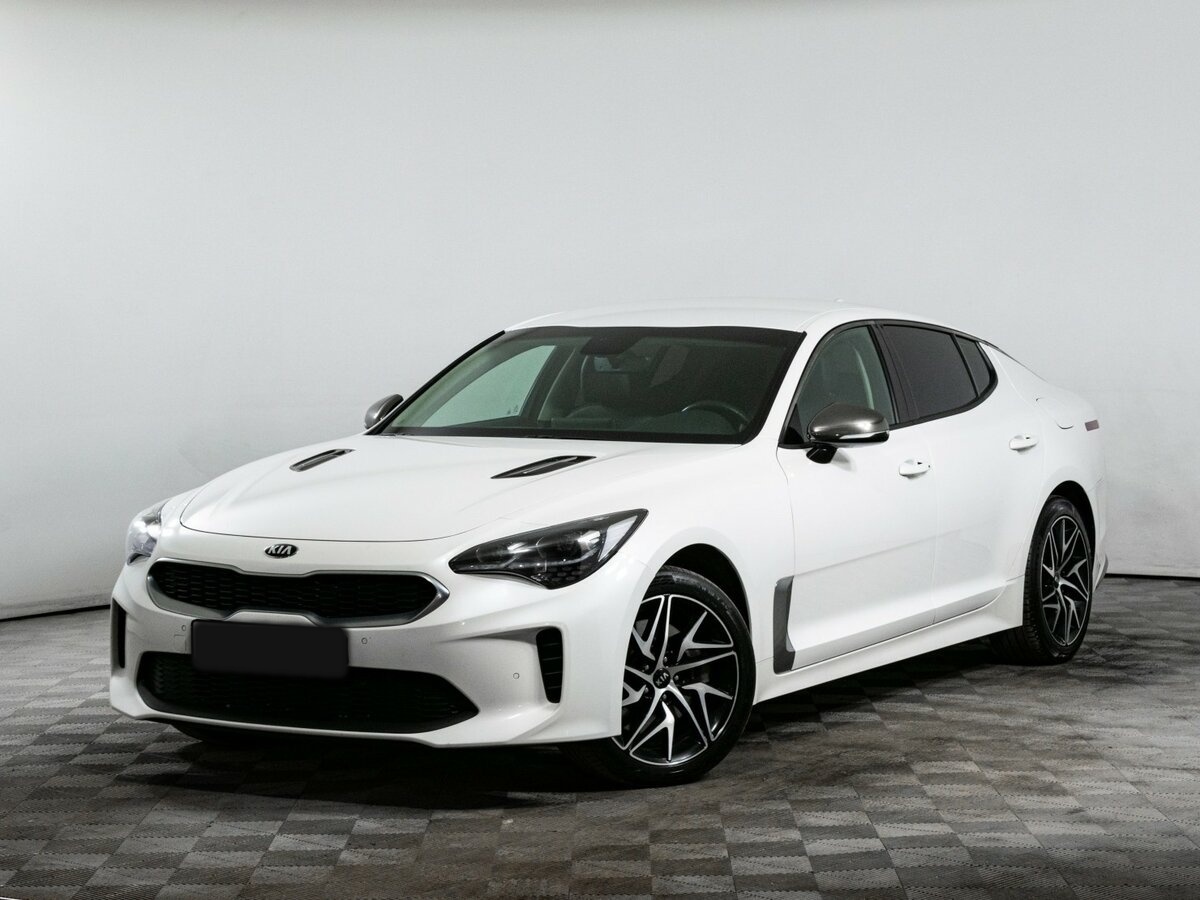 Купить Kia Stinger с пробегом. Посмотреть фото