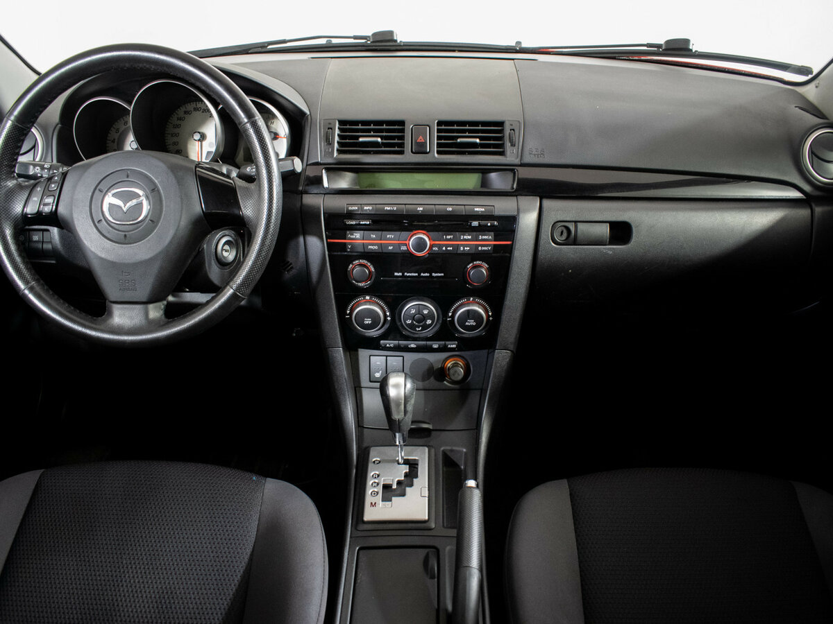 Купить Mazda 3 с пробегом. Фото: #10