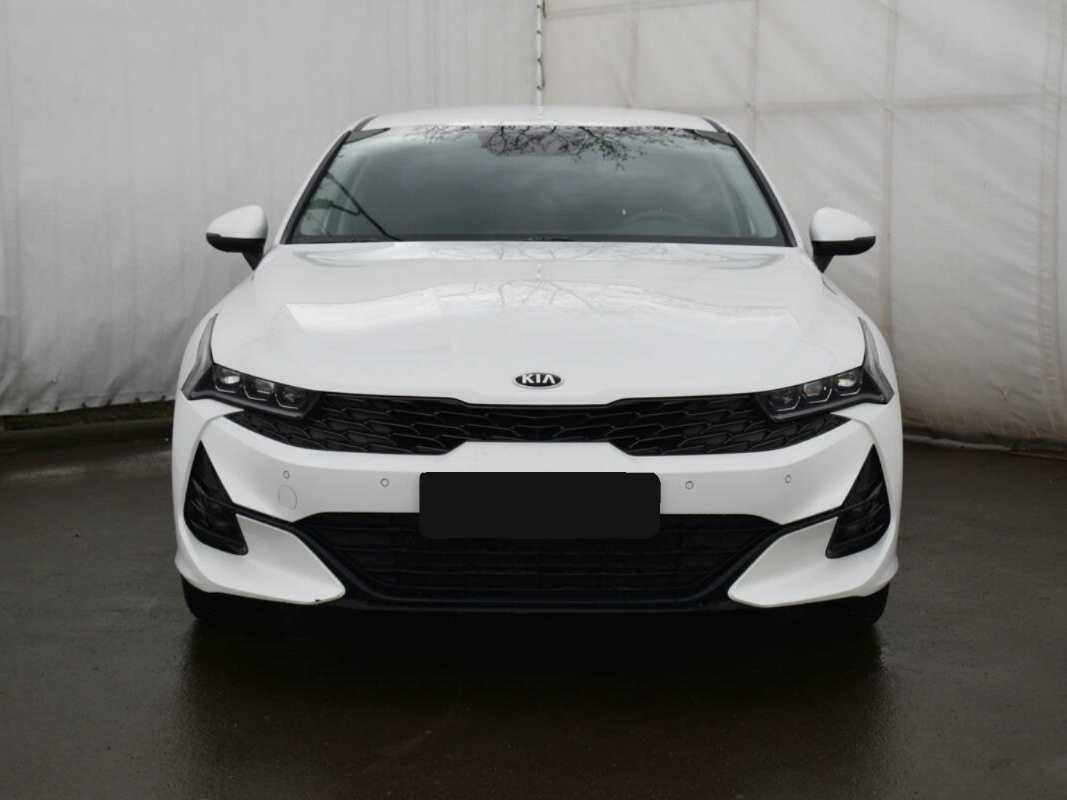 Купить Kia K5 с пробегом. Фото: #1