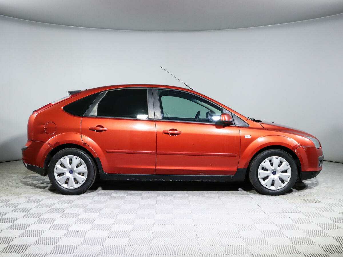 Купить Ford Focus с пробегом. Фото: #3