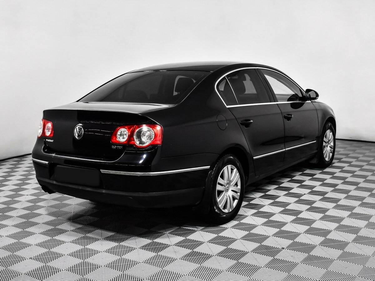 Купить Volkswagen Passat с пробегом. Фото: #4