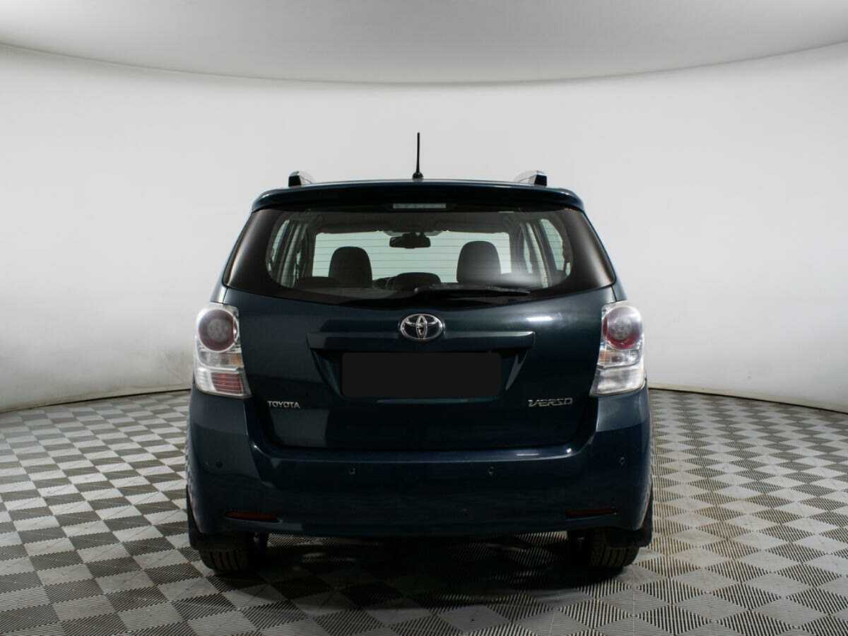 Купить Toyota Verso с пробегом. Фото: #6