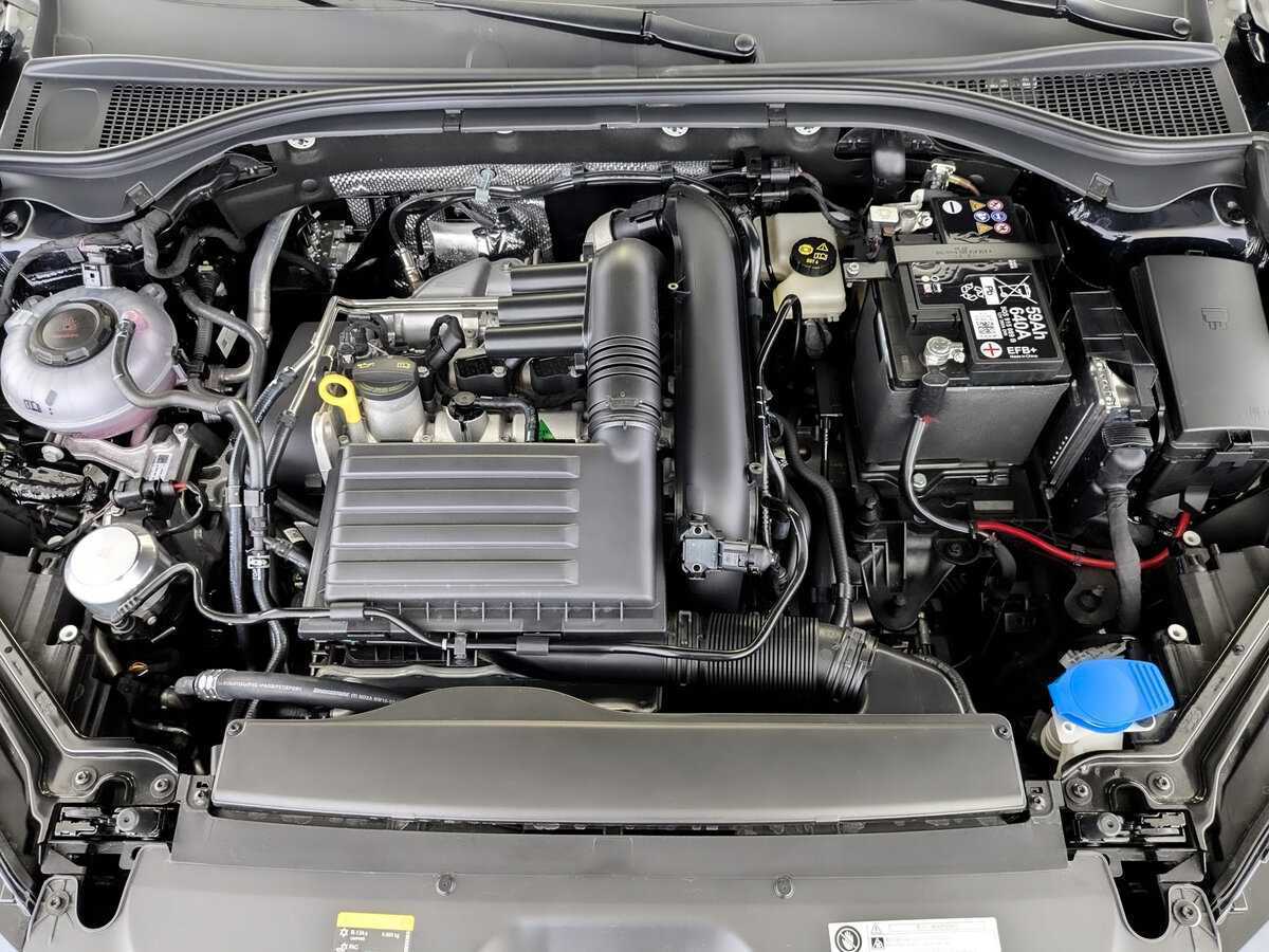 Купить Skoda Superb с пробегом. Фото: #7