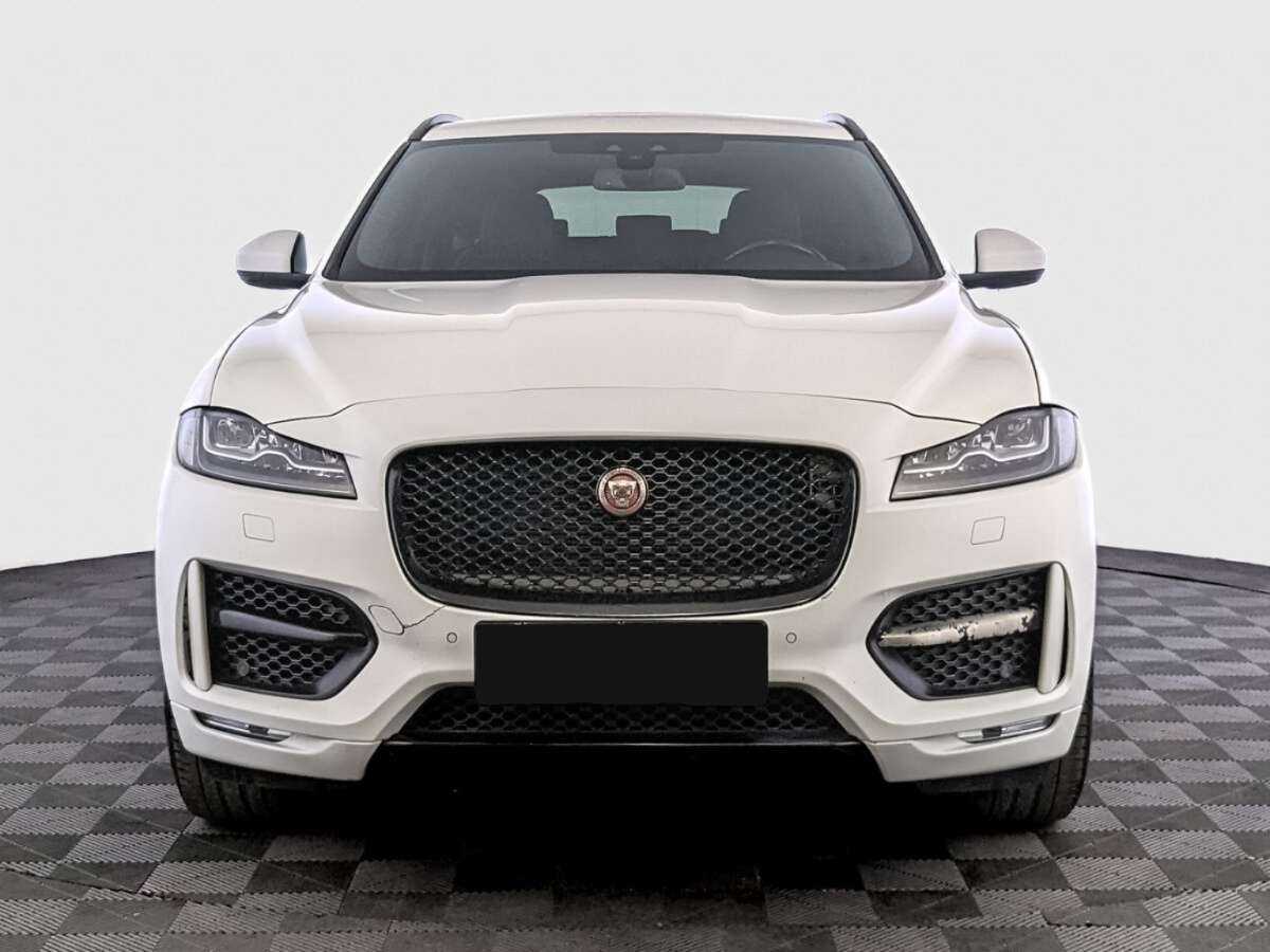 Купить Jaguar F-Pace с пробегом. Фото: #1