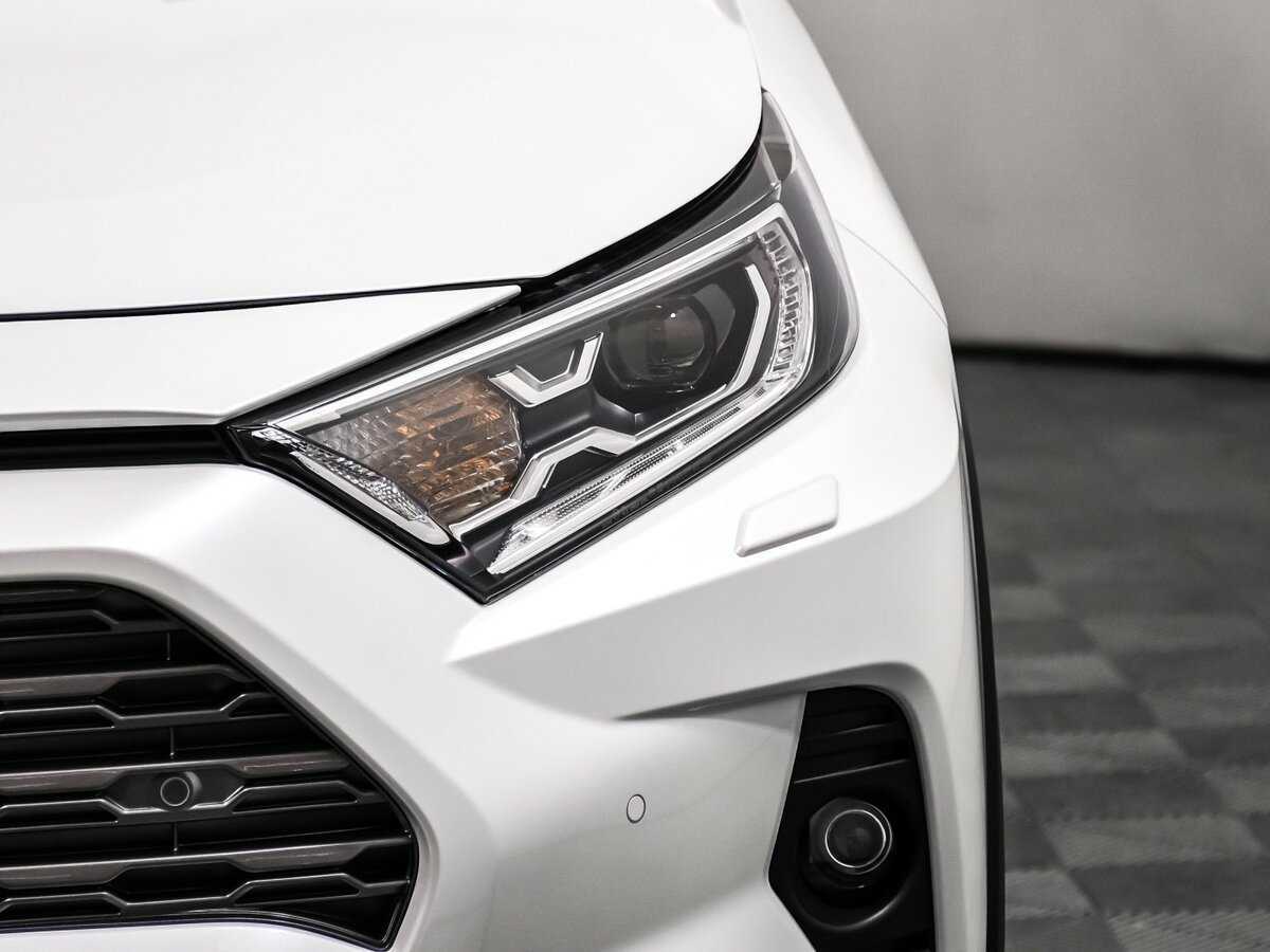 Купить Toyota RAV4 с пробегом. Фото: #14