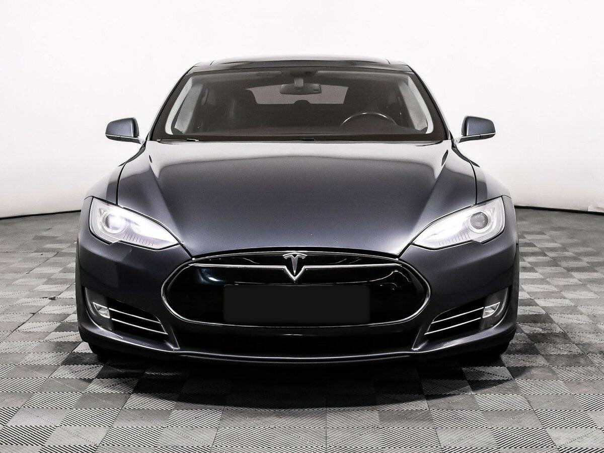 Купить Tesla Model S с пробегом. Фото: #1