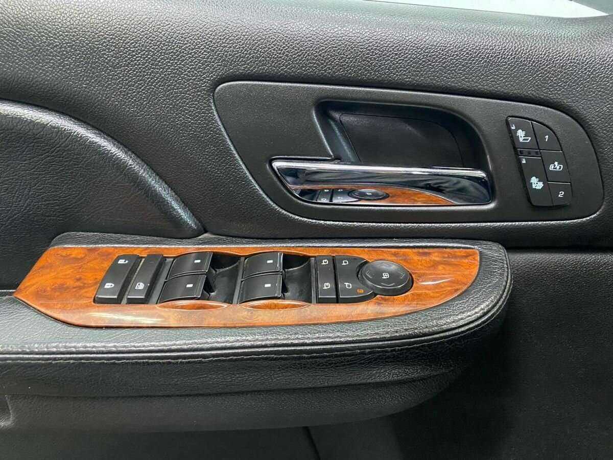 Купить Chevrolet Tahoe с пробегом. Фото: #16
