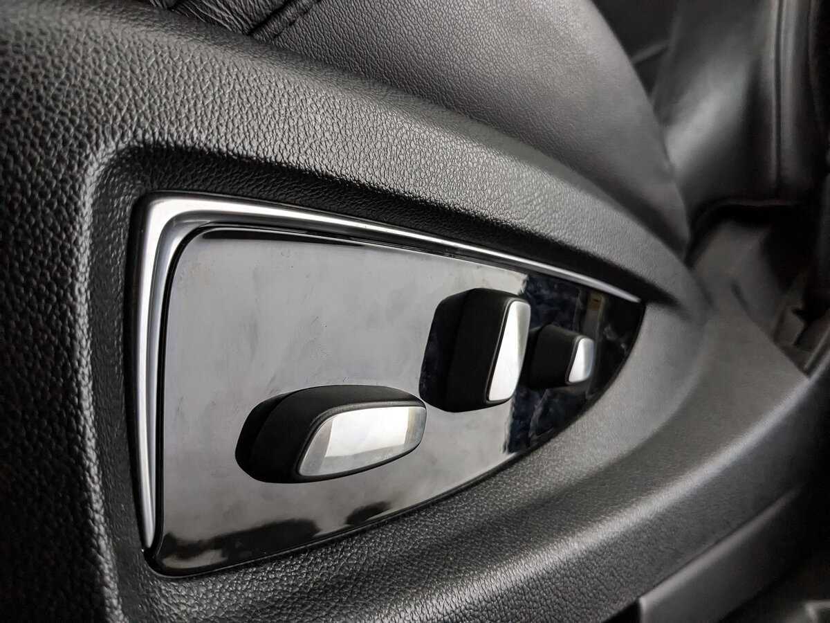 Купить Cadillac Escalade с пробегом. Фото: #22