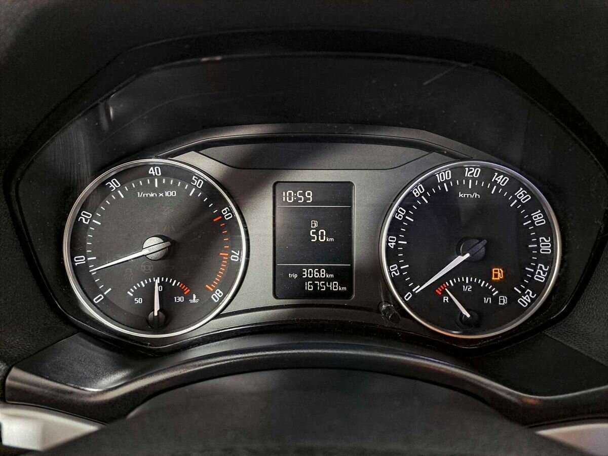 Купить Skoda Octavia с пробегом. Фото: #10