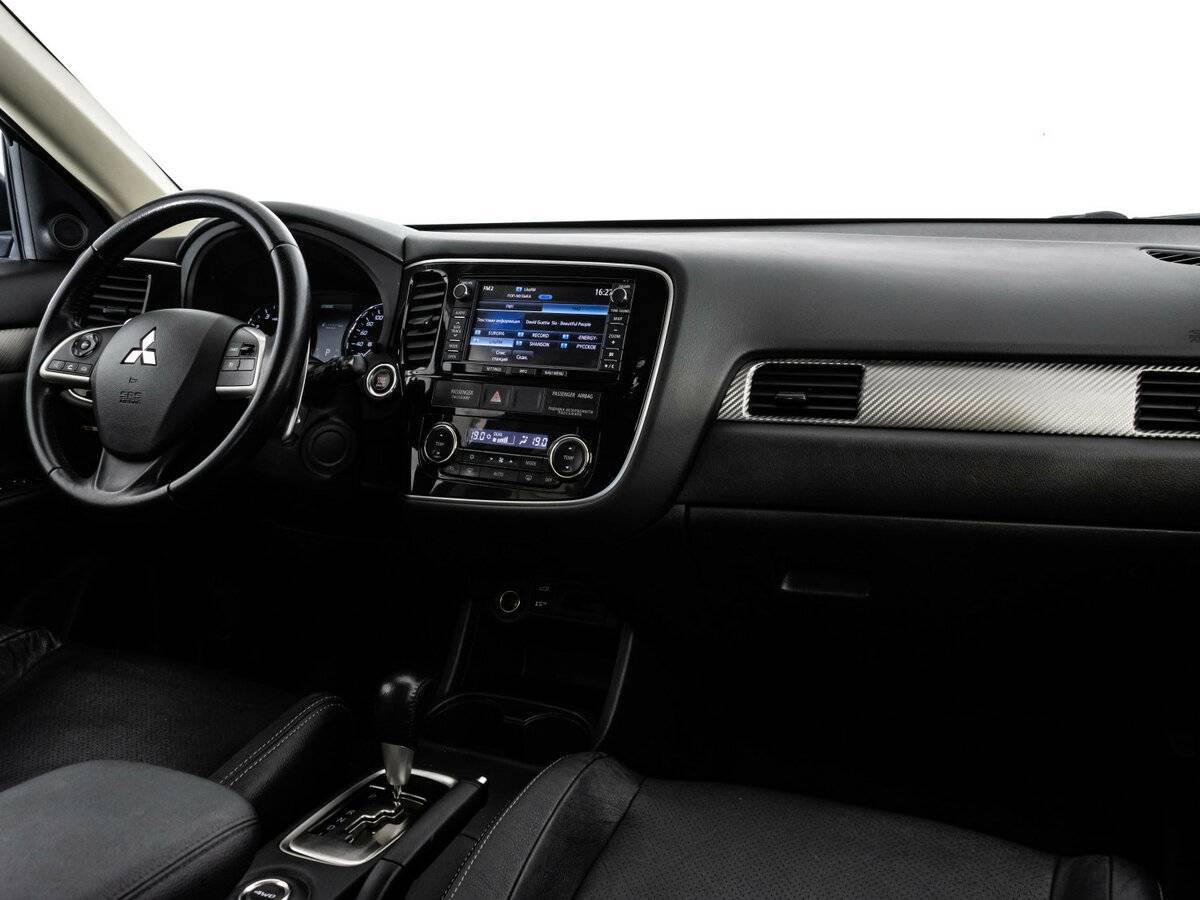 Купить Mitsubishi Outlander с пробегом. Фото: #6