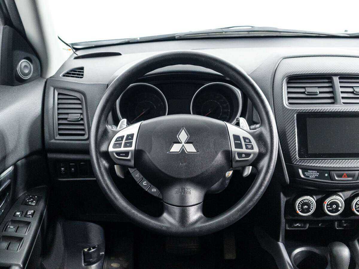 Купить Mitsubishi ASX с пробегом. Фото: #16