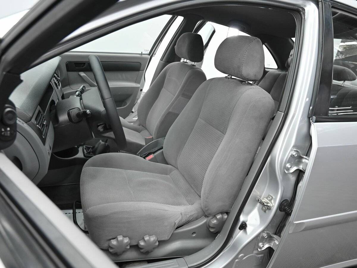 Купить Chevrolet Lacetti с пробегом. Фото: #5