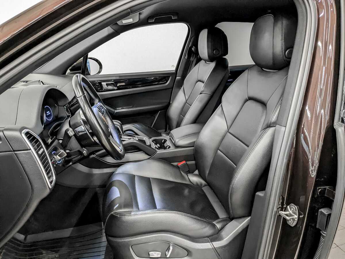 Купить Porsche Cayenne с пробегом. Фото: #19