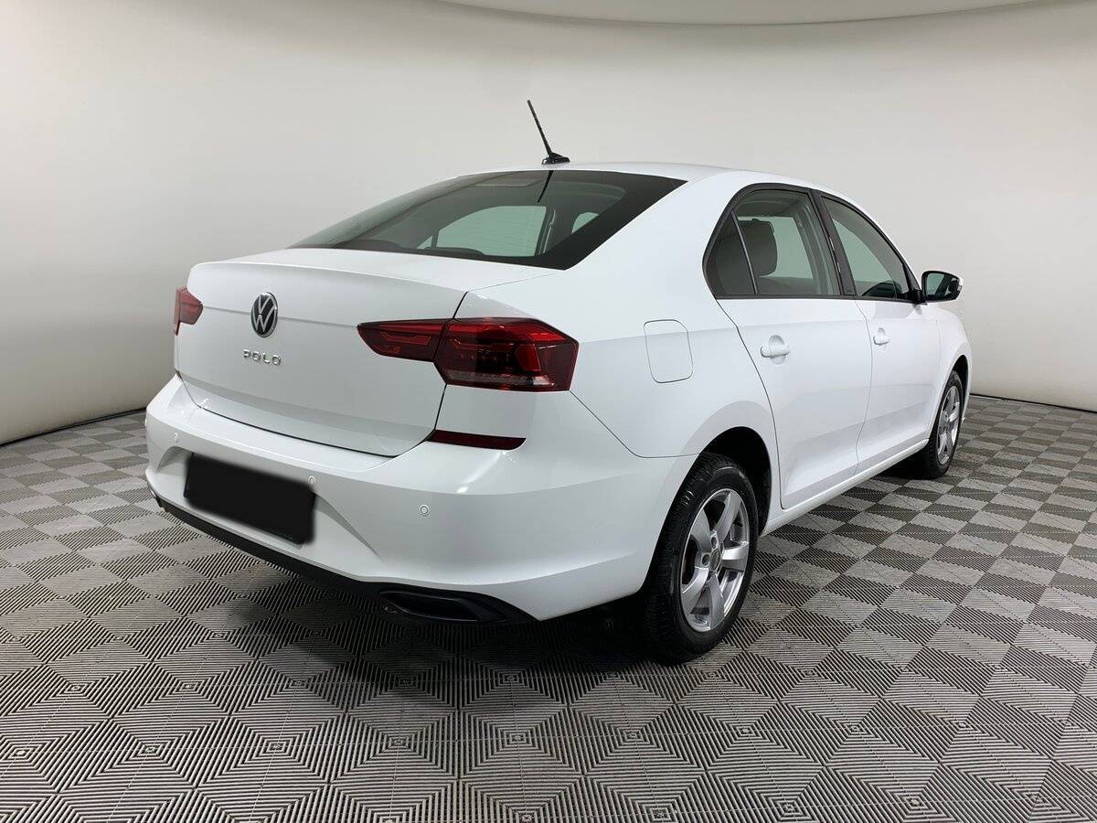 Купить Volkswagen Polo с пробегом. Фото: #4