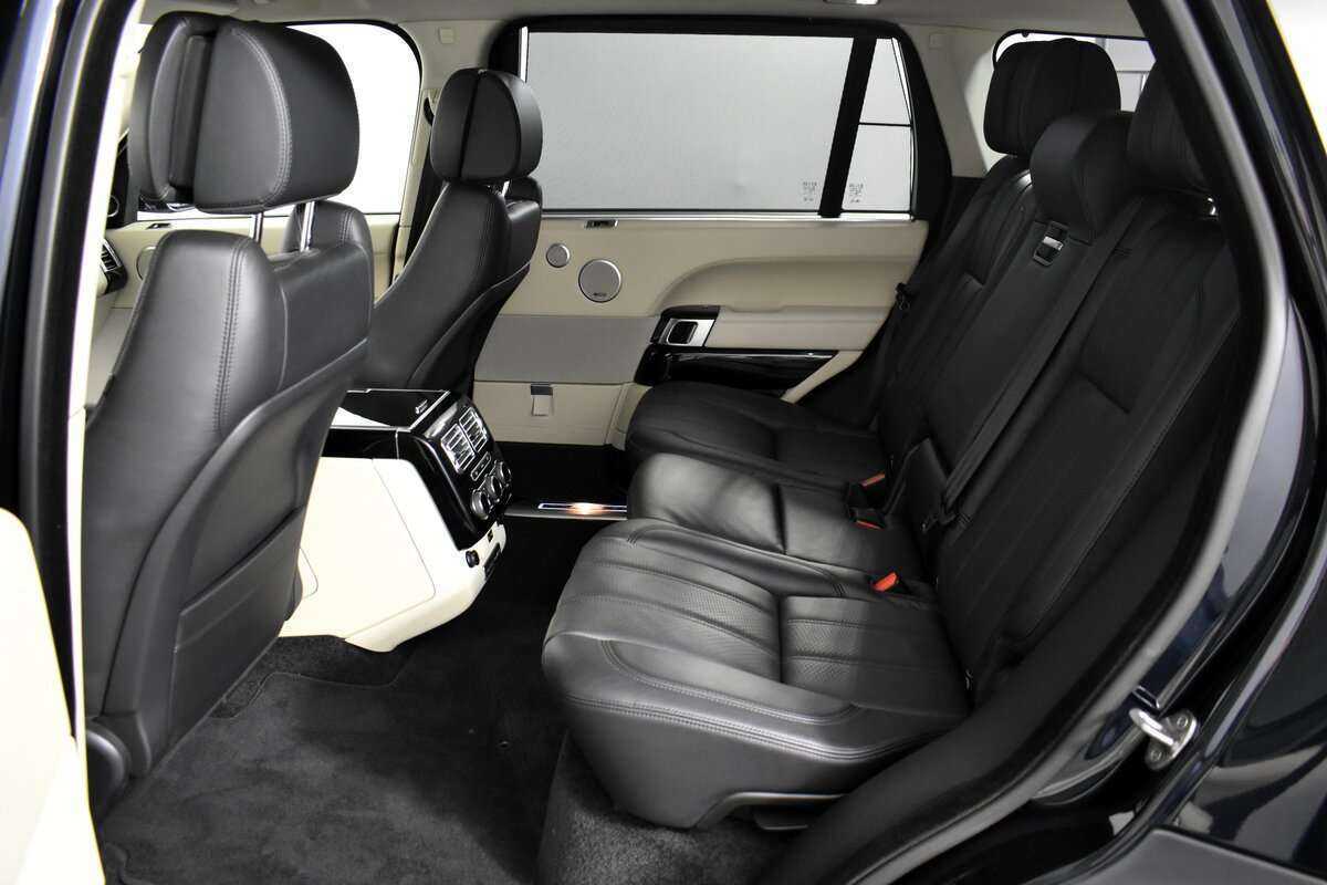 Купить Land Rover Range Rover с пробегом. Фото: #17