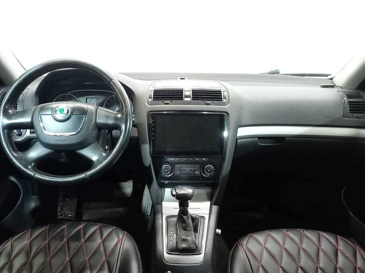 Купить Skoda Octavia с пробегом. Фото: #8