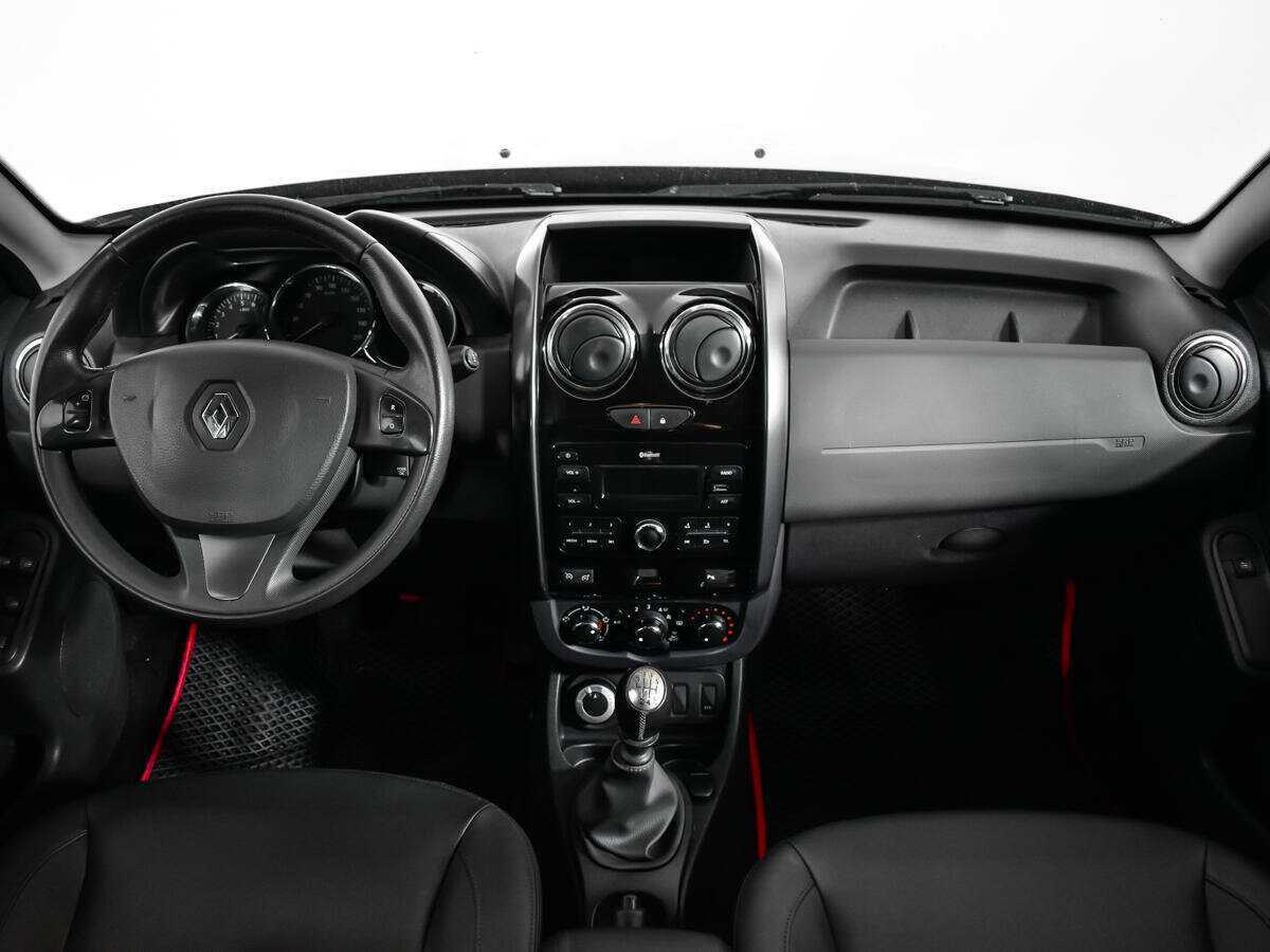 Купить Renault Duster с пробегом. Фото: #9