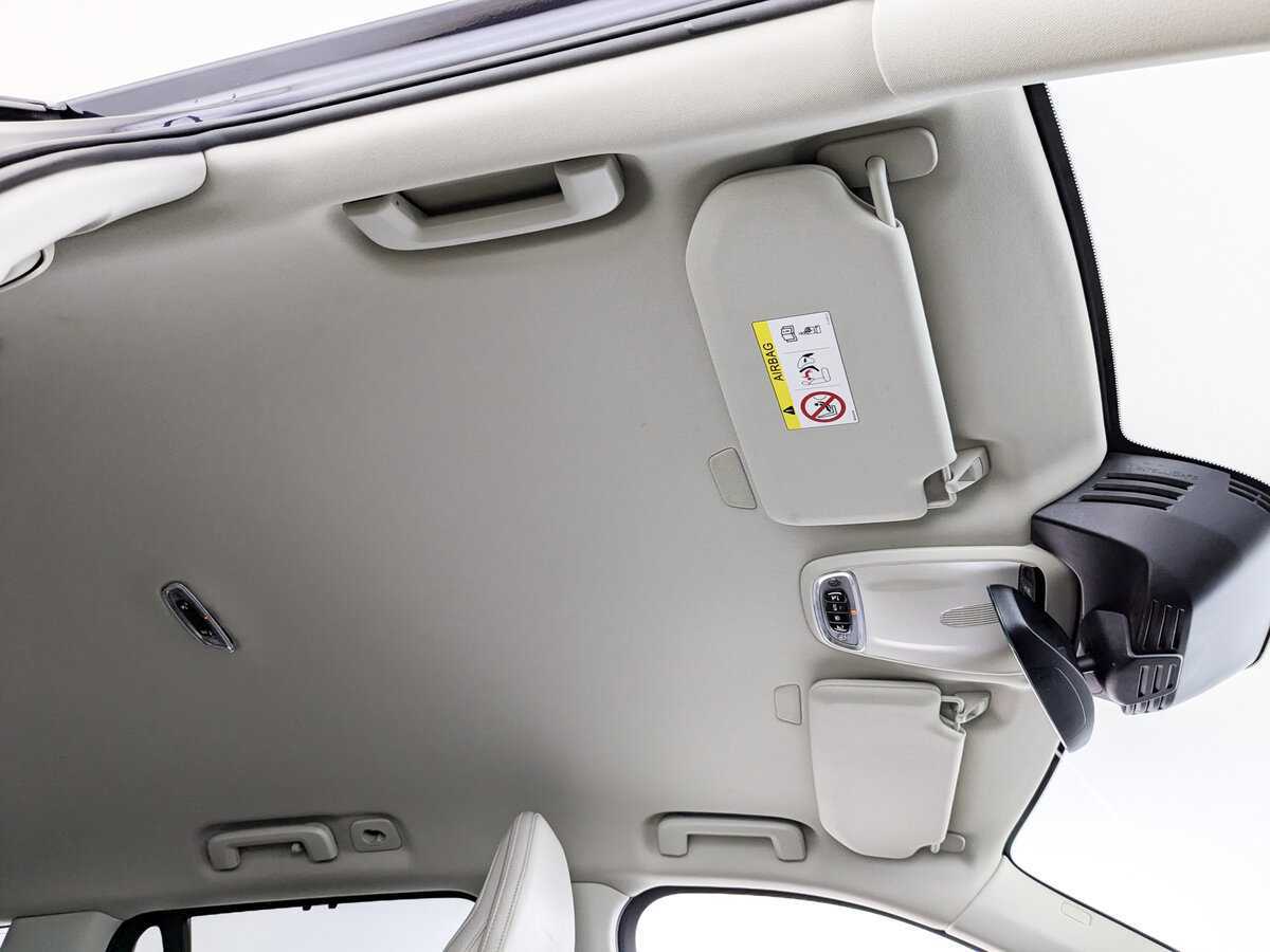 Купить Volvo XC90 с пробегом. Фото: #20