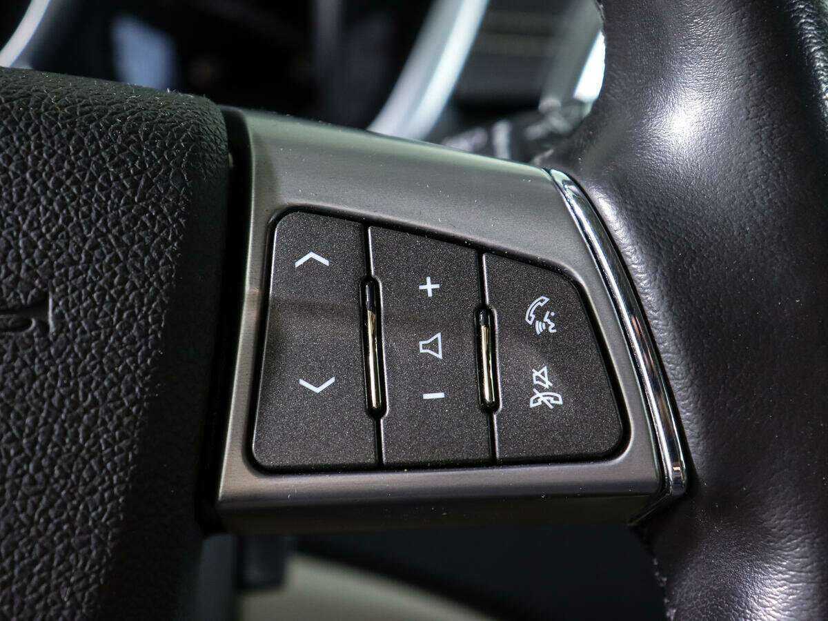 Купить Cadillac SRX с пробегом. Фото: #24