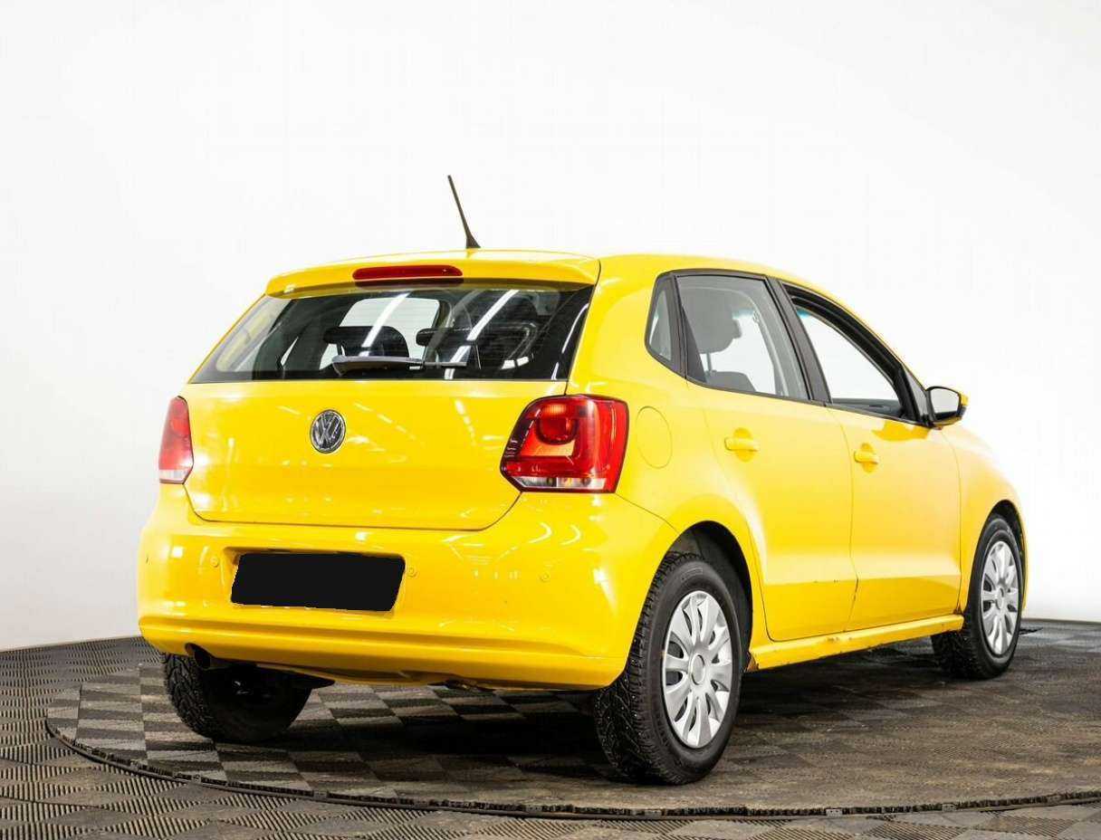 Купить Volkswagen Polo с пробегом. Фото: #5