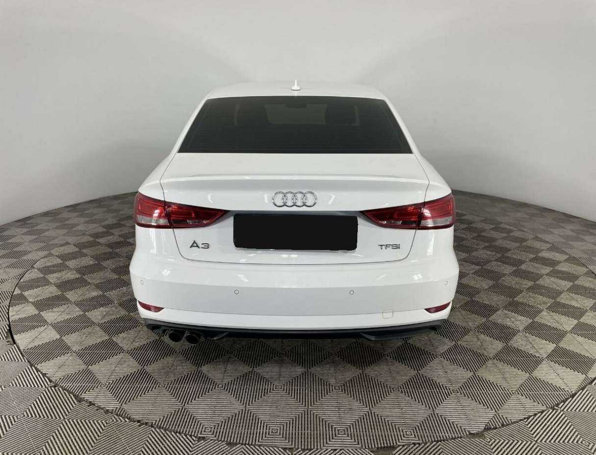 Купить Audi A3 с пробегом. Фото: #2