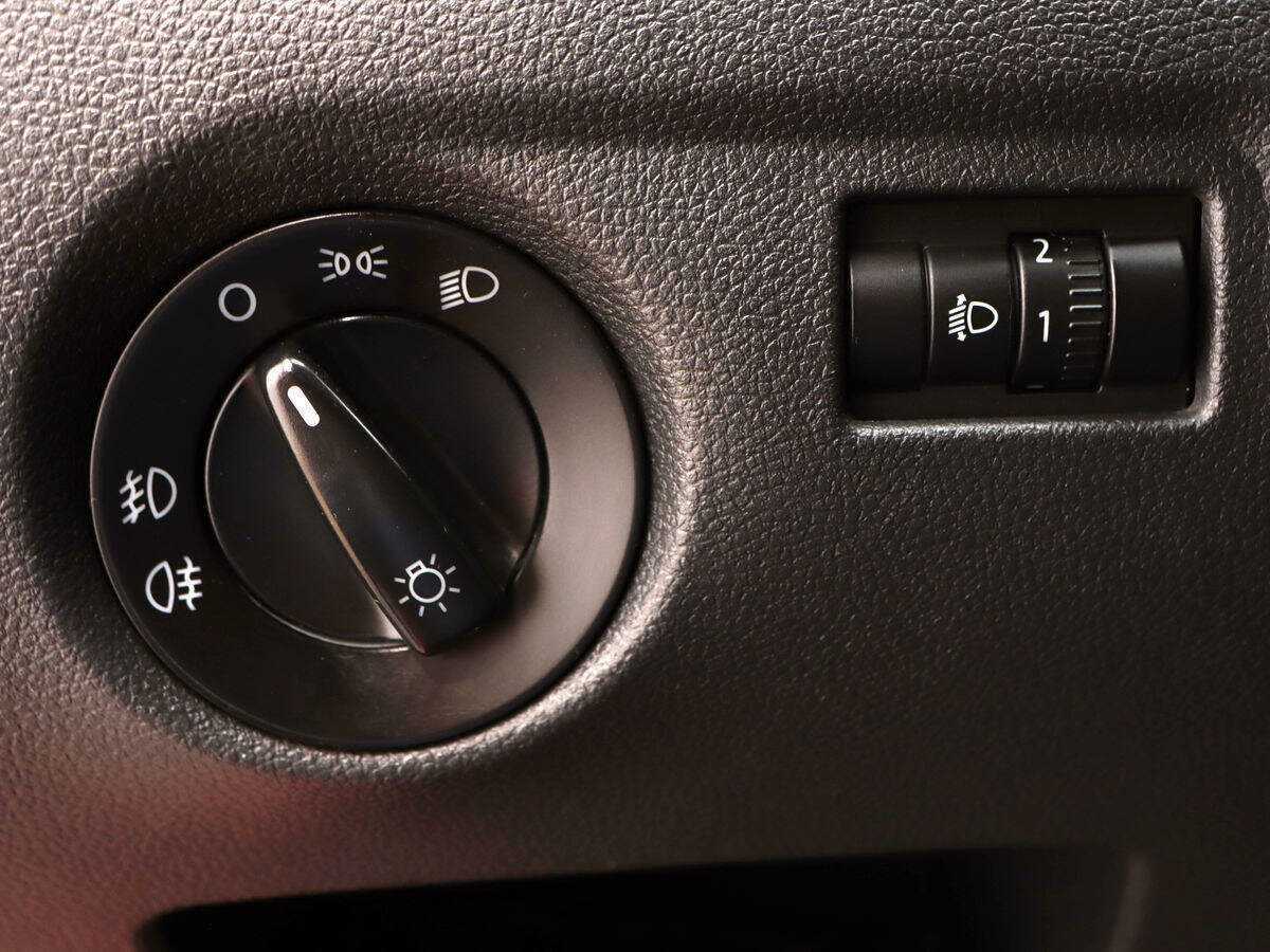 Купить Skoda Fabia с пробегом. Фото: #13
