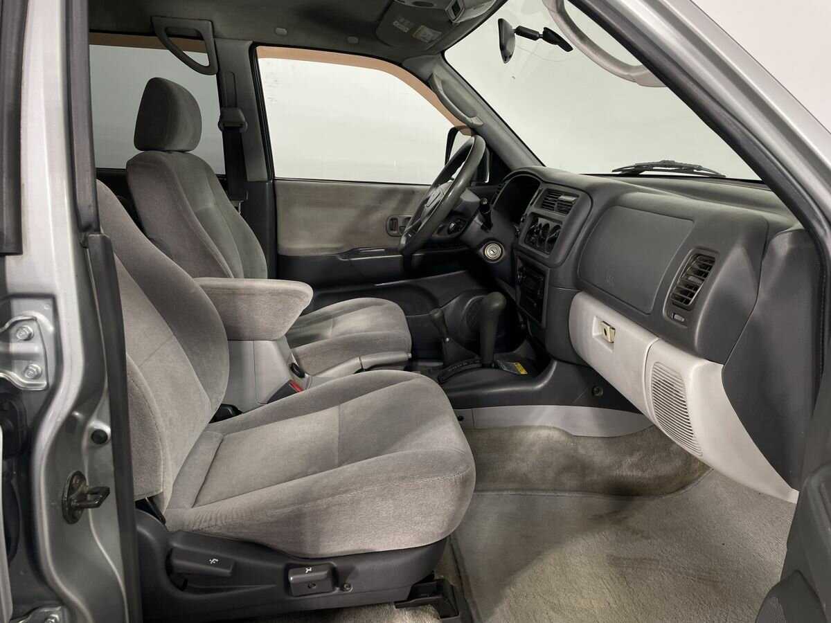 Купить Mitsubishi Montero Sport с пробегом. Фото: #12