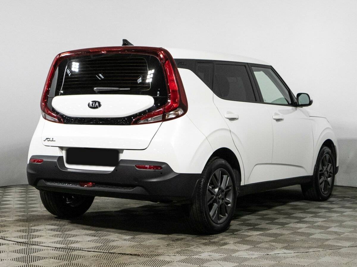 Купить Kia Soul с пробегом. Фото: #4