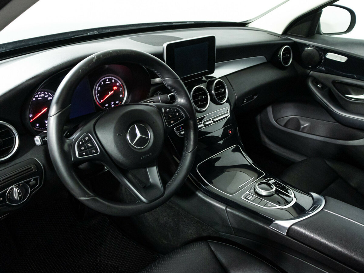 Купить Mercedes-Benz C-Класс с пробегом. Фото: #10
