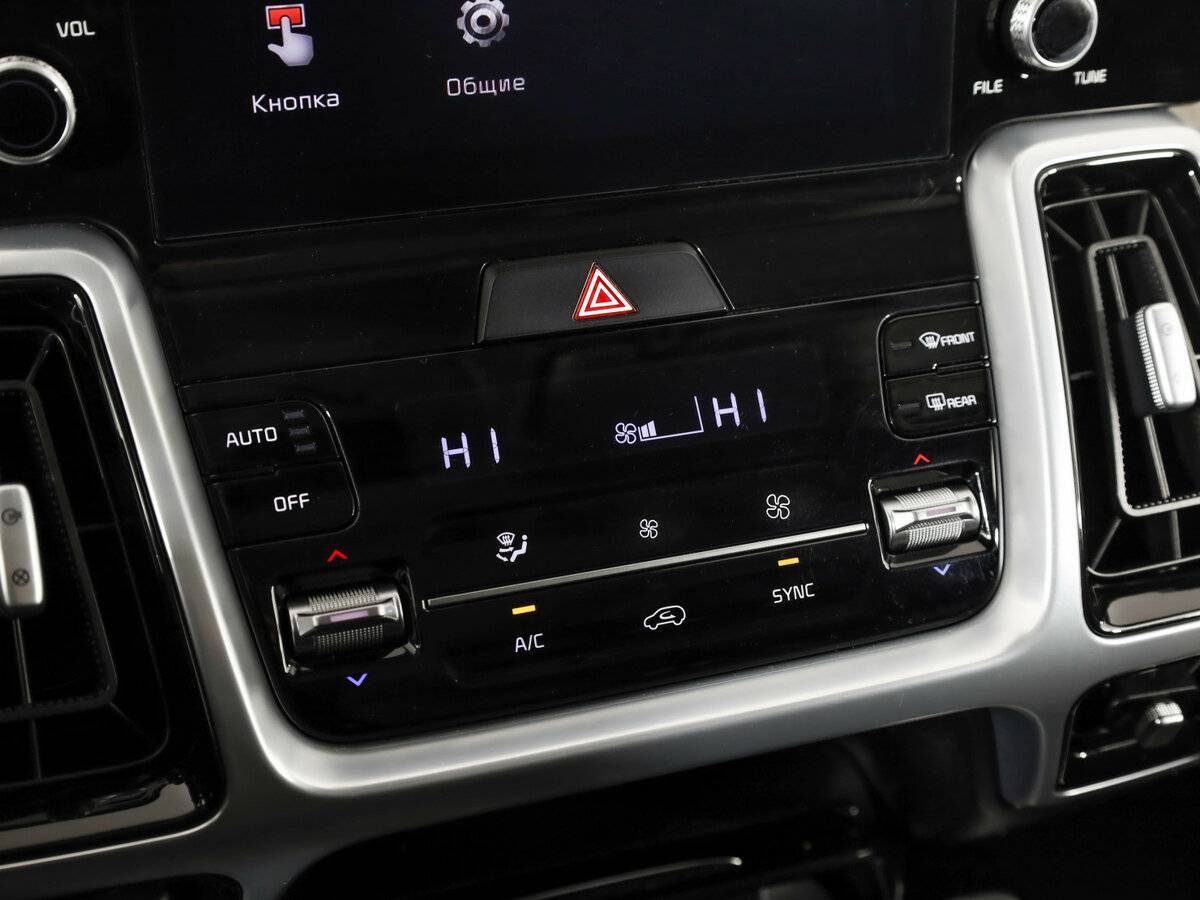 Купить Kia Sorento с пробегом. Фото: #16