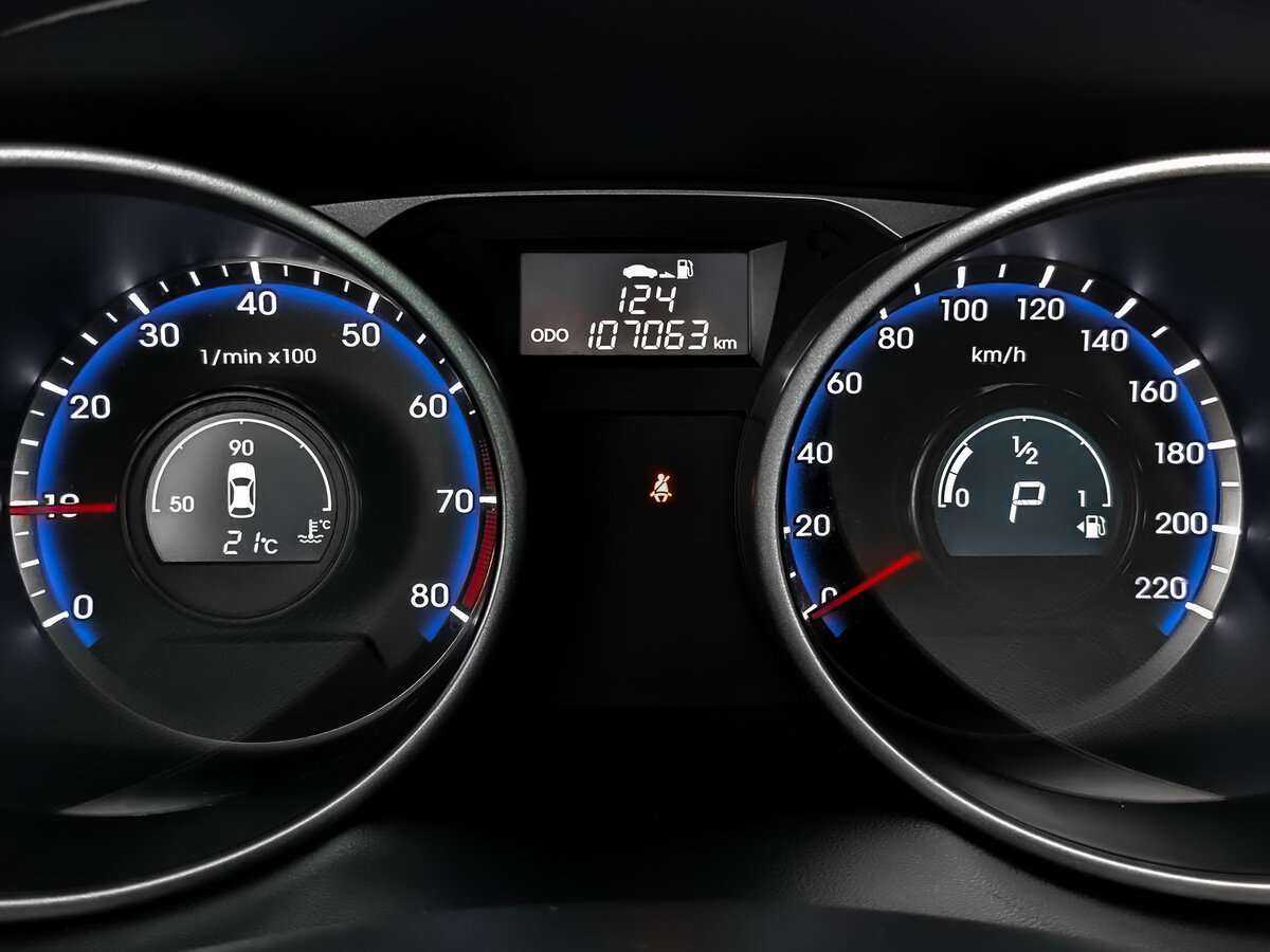Купить Hyundai ix35 с пробегом. Фото: #15