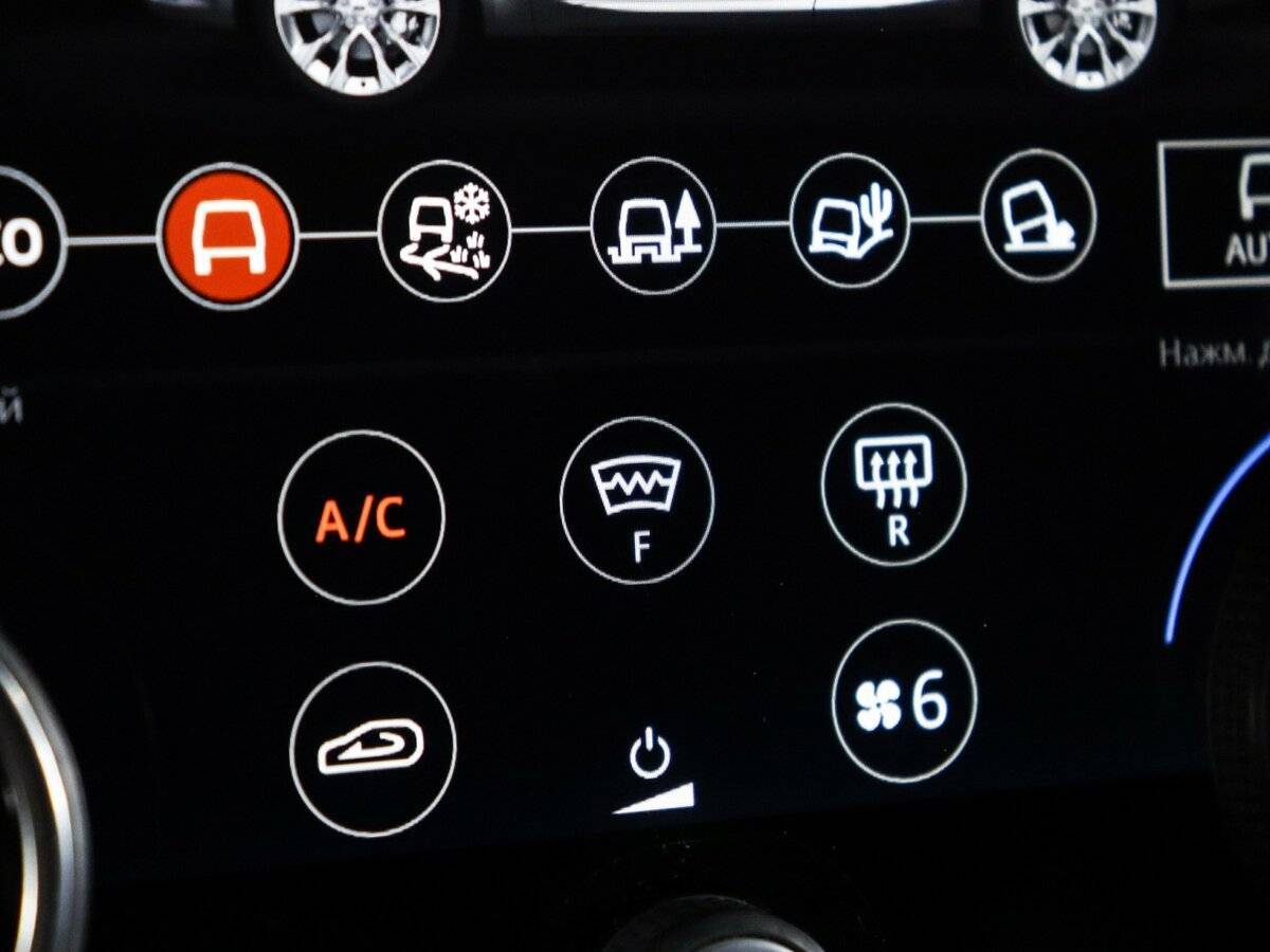 Купить Land Rover Range Rover Sport с пробегом. Фото: #35