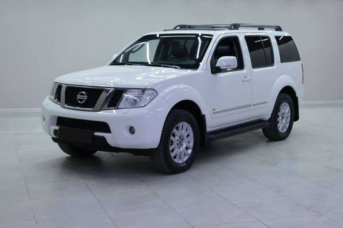 Купить Nissan Pathfinder с пробегом. Посмотреть фото