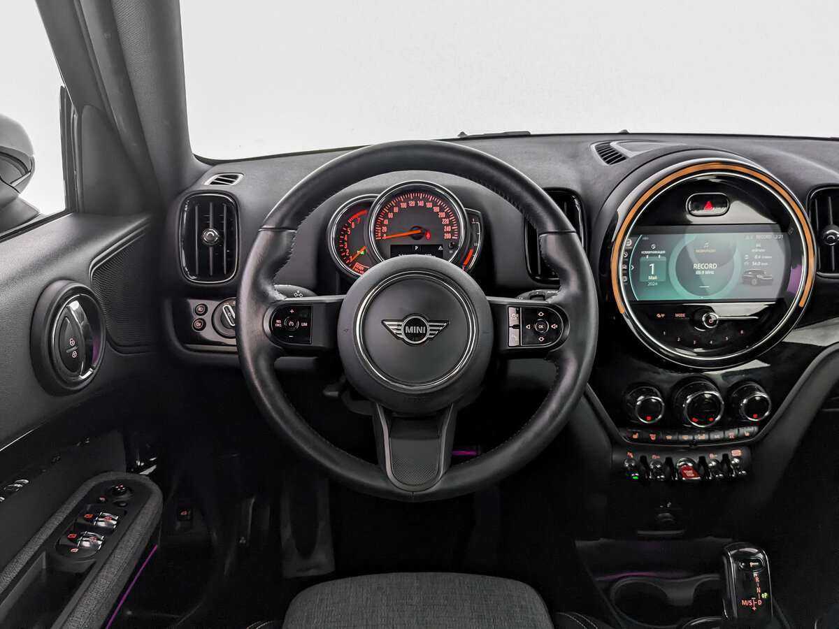 Купить Mini Countryman с пробегом. Фото: #16