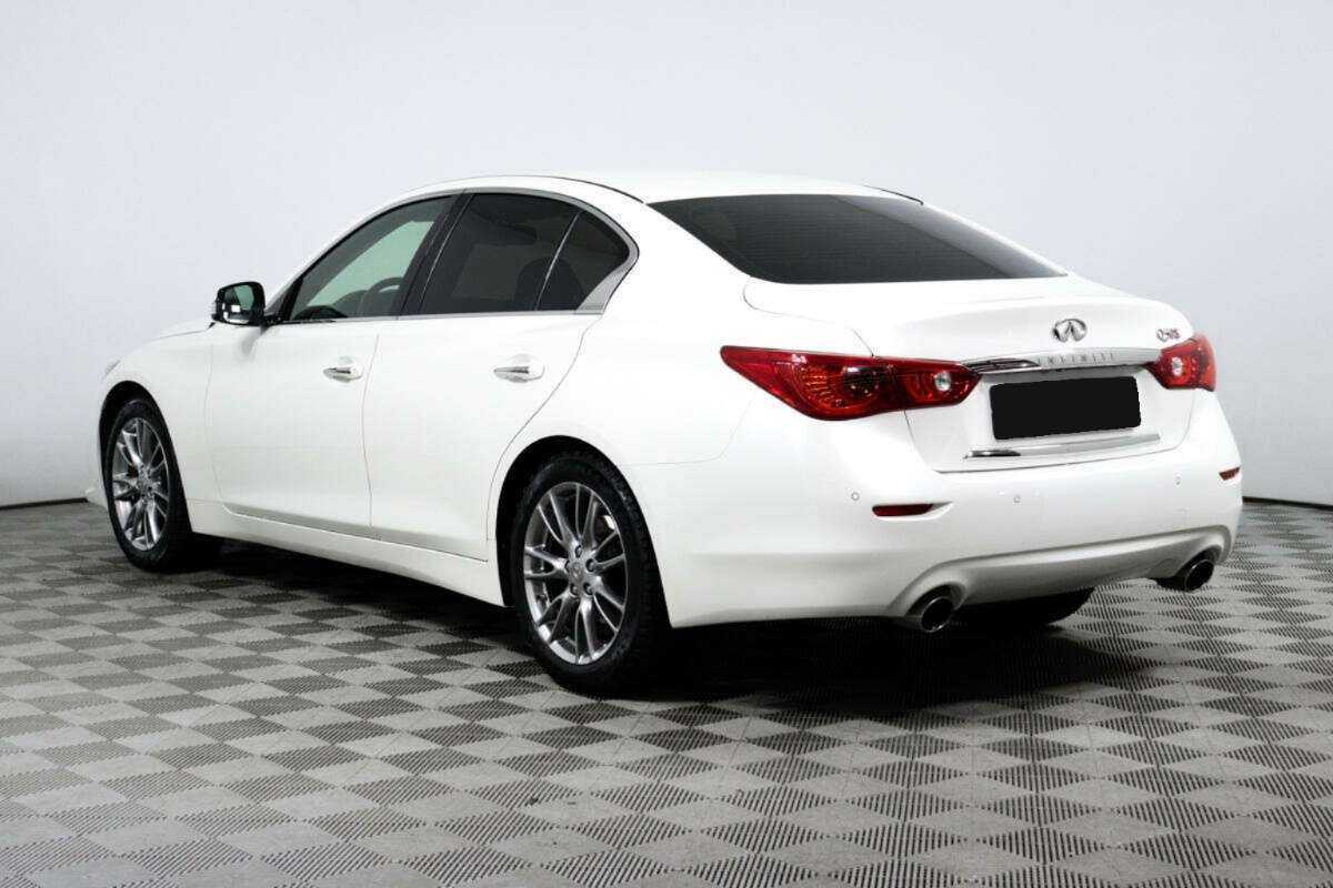 Купить Infiniti Q50 с пробегом. Фото: #6